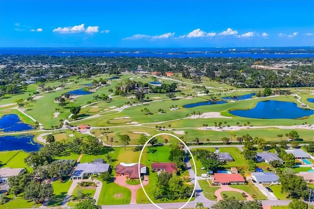 $1,050,000 | 4704 18th Avenue West, Bradenton, FL 34209