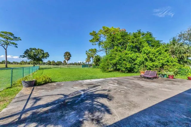 $1,050,000 | 4704 18th Avenue West, Bradenton, FL 34209