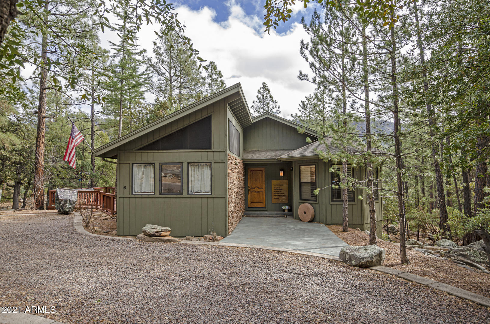 5197 Juniper Loop Pine, AZ 85544 - Photo 1 of 30 Front