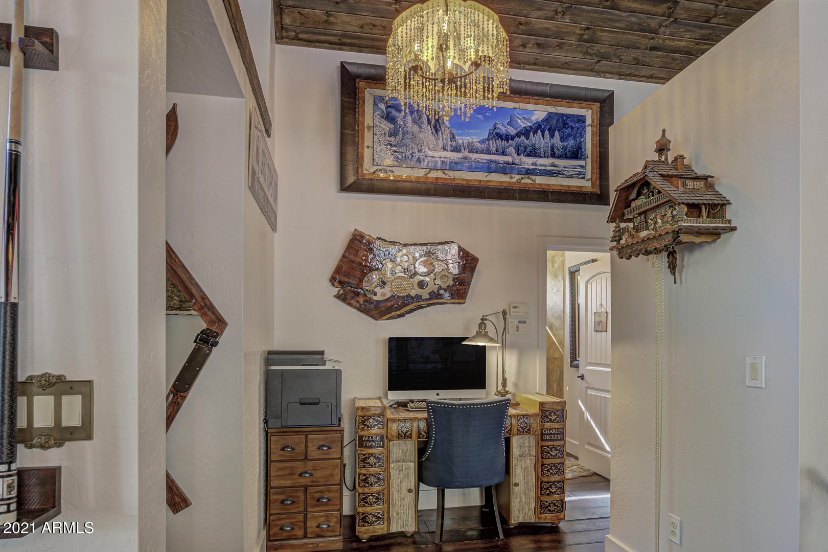 5197 Juniper Loop Pine, AZ 85544 - Photo 14 of 30 Hallway