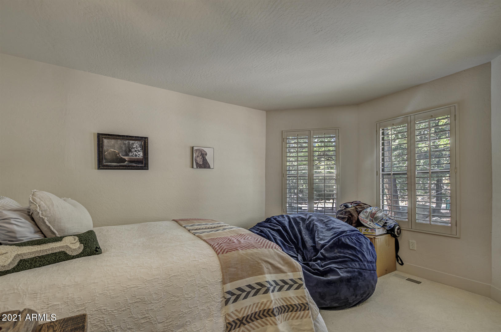 5197 Juniper Loop Pine, AZ 85544 - Photo 18 of 30 Guest bedroom