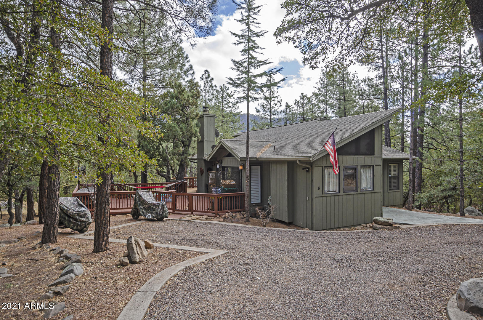 5197 Juniper Loop Pine, AZ 85544 - Photo 29 of 30 Driveway & north side