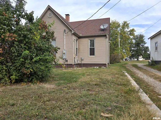 $65,000 | 1219 East Walnut Street, Canton, IL 61520