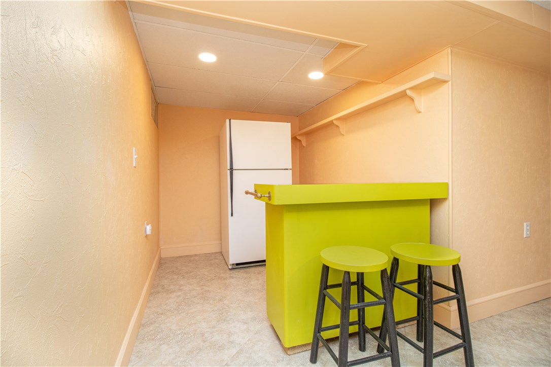 6 Harvest Road Warwick, RI 02888 - Photo 17 of 30