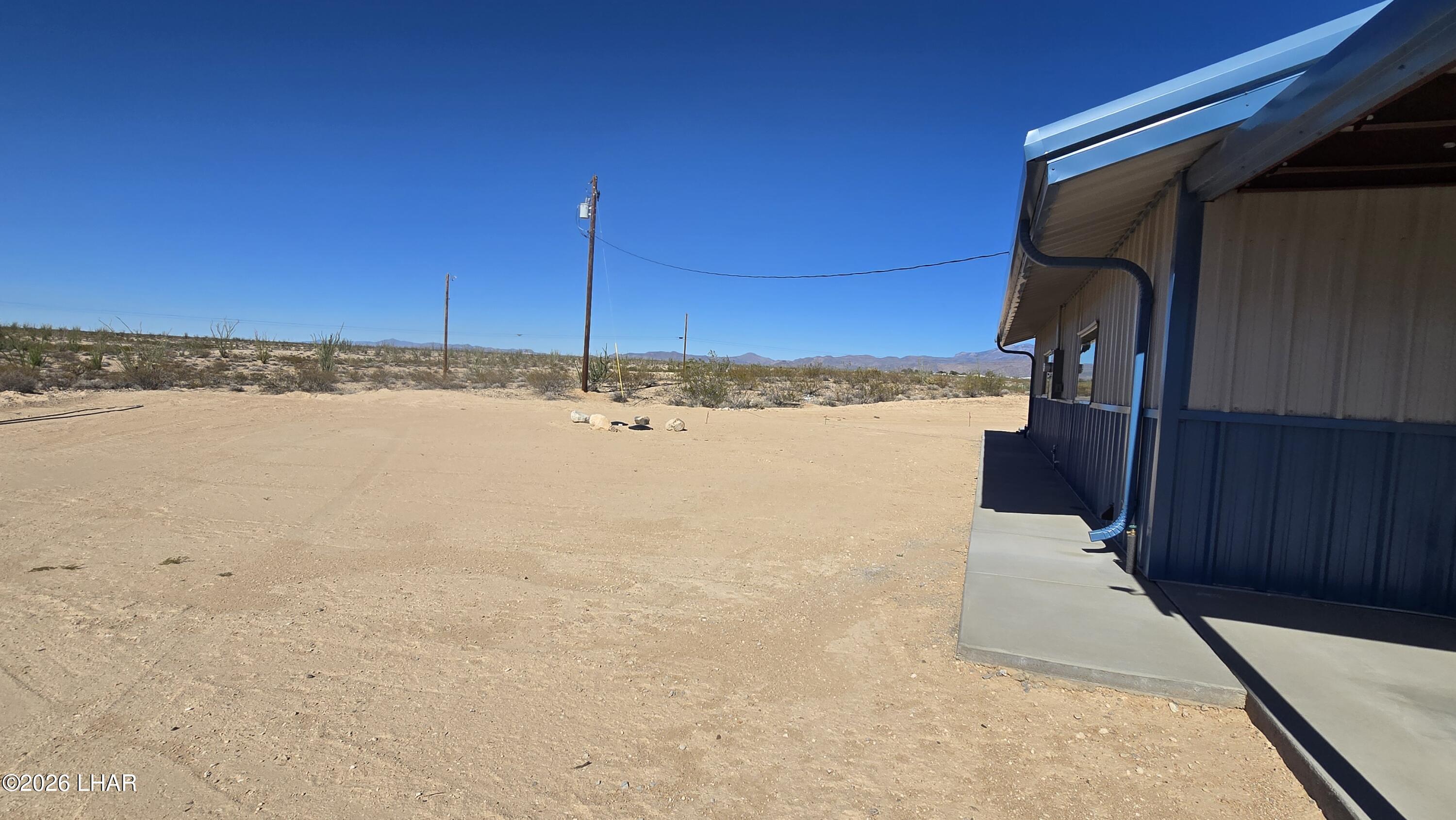 4302 West Speedway Road Yucca, AZ 86438 - Photo 41 of 55 20251005_145019
