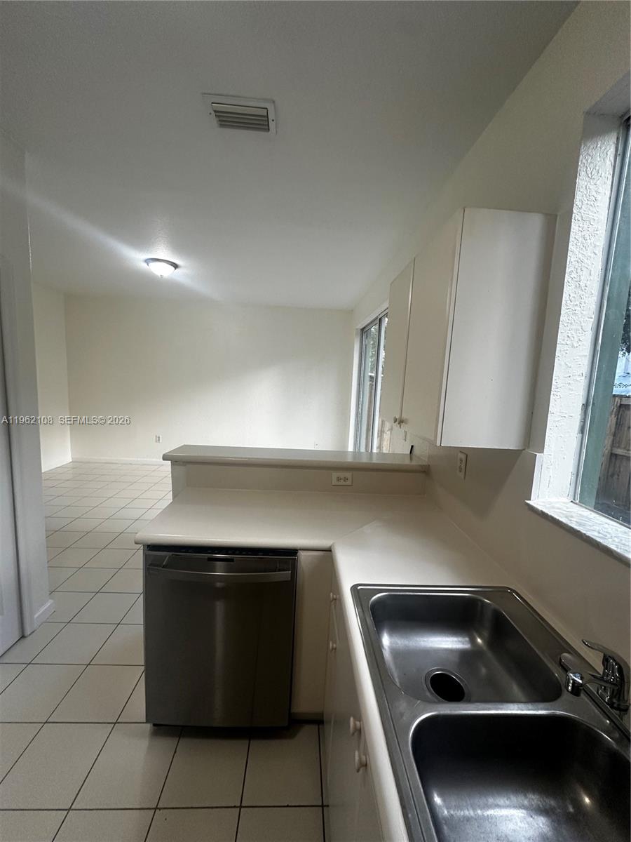 2912 Southeast 15th Road, Unit 56 Homestead, FL 33035 - Photo 14 of 38