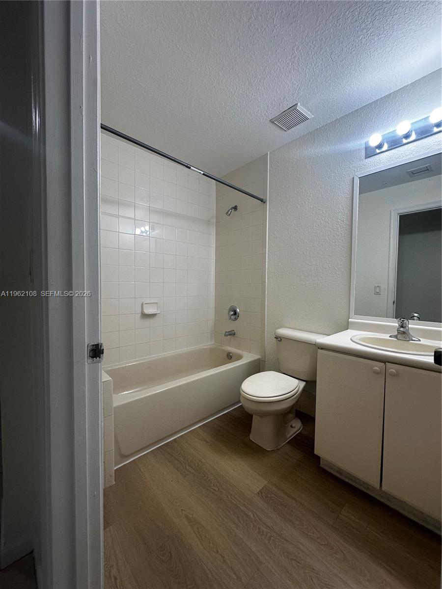 2912 Southeast 15th Road, Unit 56 Homestead, FL 33035 - Photo 23 of 38