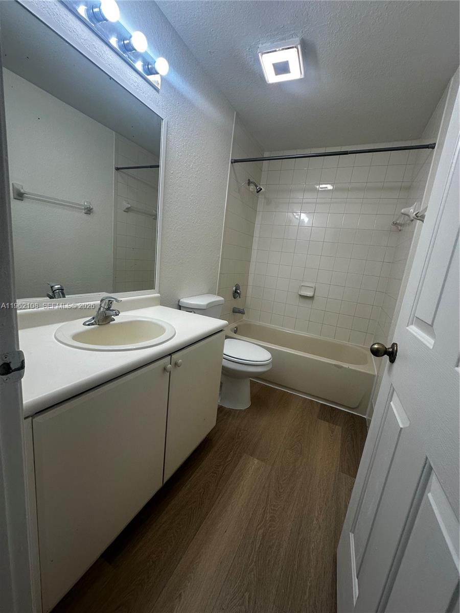 2912 Southeast 15th Road, Unit 56 Homestead, FL 33035 - Photo 32 of 38