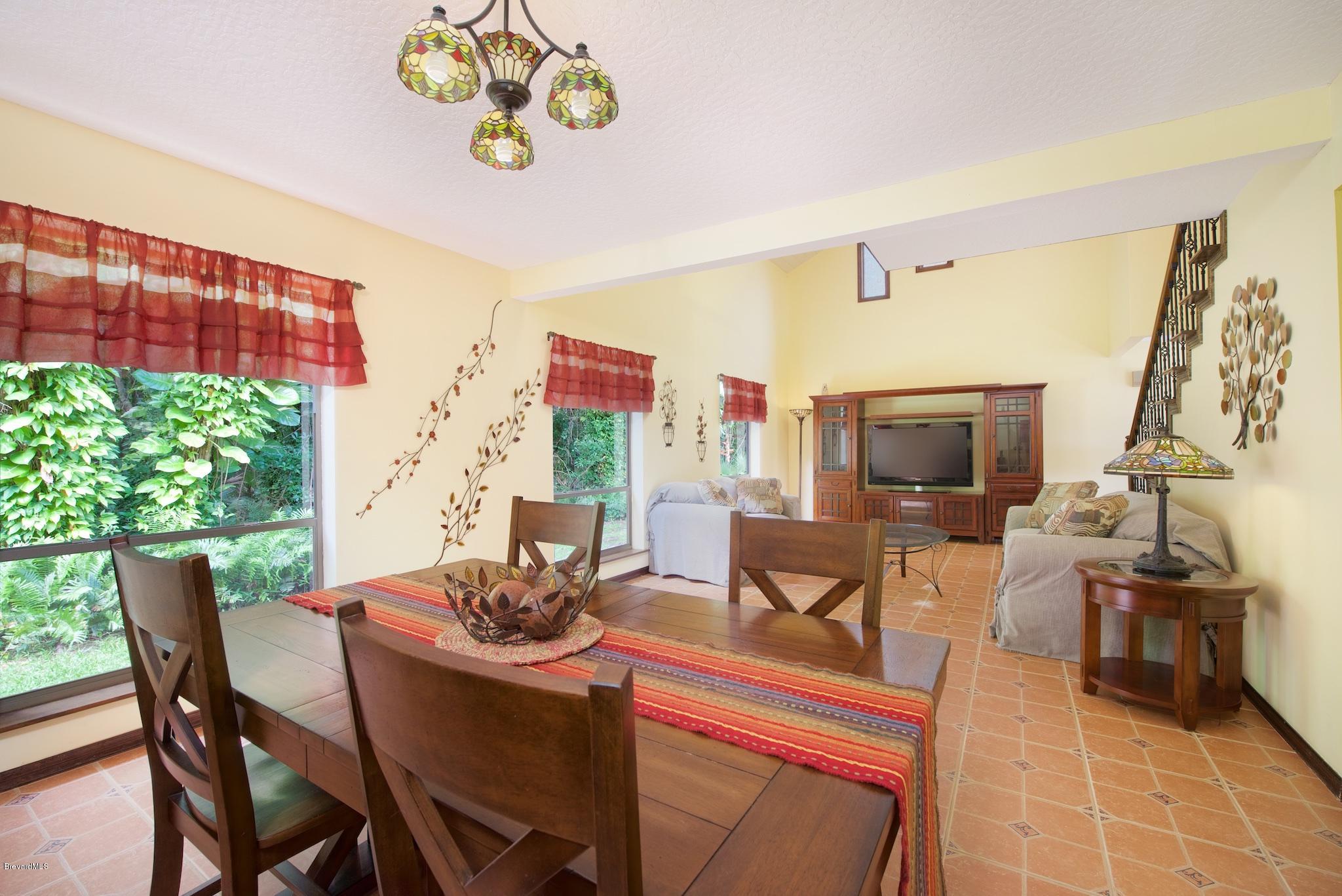 4465 Country Road Melbourne, FL 32934 - Photo 22 of 25 DINING AREA VIEW LIVING AREA