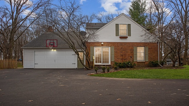 15990 Bishop Road Morrison, IL 61270 - Photo 2 of 37