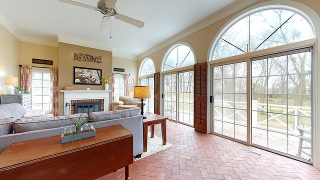 15990 Bishop Road Morrison, IL 61270 - Photo 11 of 37