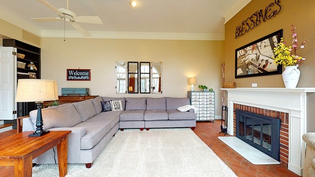 15990 Bishop Road Morrison, IL 61270 - Photo 12 of 37