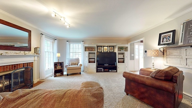 15990 Bishop Road Morrison, IL 61270 - Photo 8 of 37