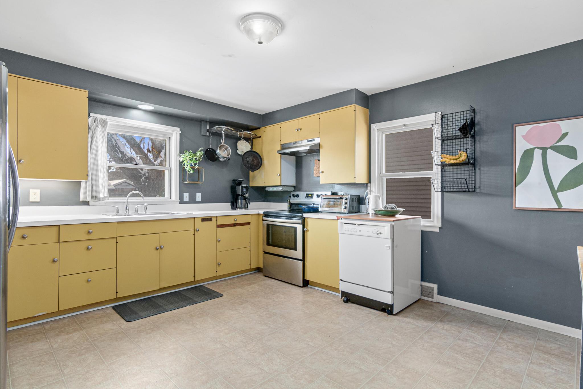 900 Scheffer Avenue St. Paul, MN 55102 - Photo 9 of 22