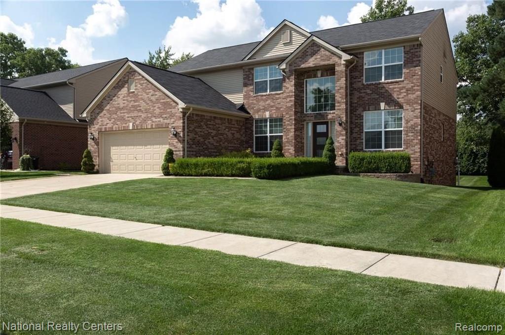918 Monterey Ln. Rochester Hills, MI 48307 - Photo 2 of 30