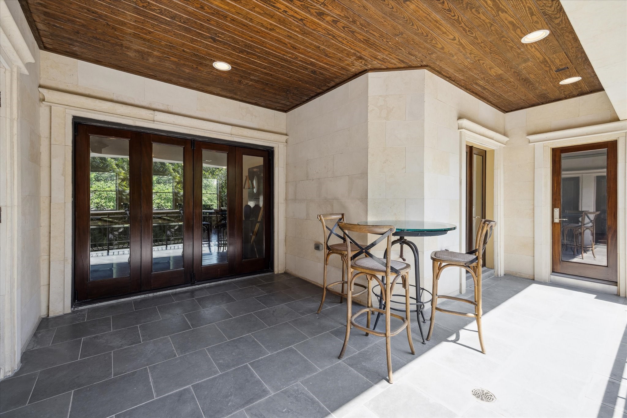 2247 Bartlett Street Houston, TX 77098 - Photo 29 of 50 Covered PATIO off the game room and office.