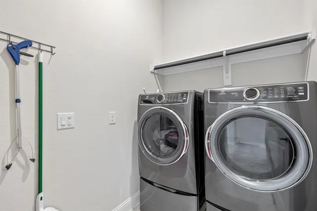 $485,000 | 1029 Stillmeade Drive, Midlothian, TX 76065