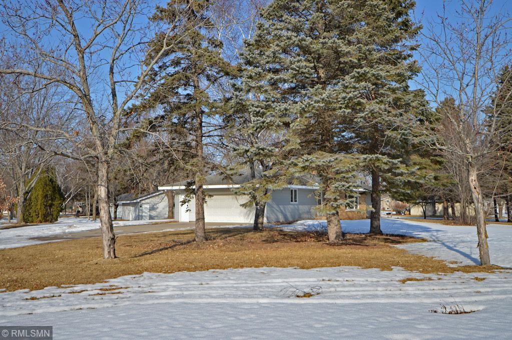 1033 Sunset Ridge Road St. Cloud, MN 56303 - Photo 3 of 16