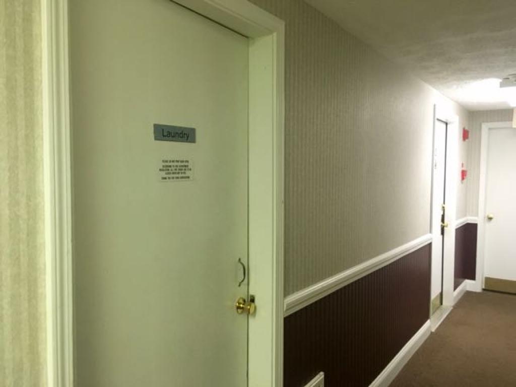 555 Calef Road, Unit 28 Manchester, NH 03103 - Photo 20 of 24