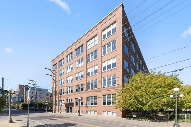 $224,900 | 225 9th Street East, Unit 409, St. Paul, MN 55101