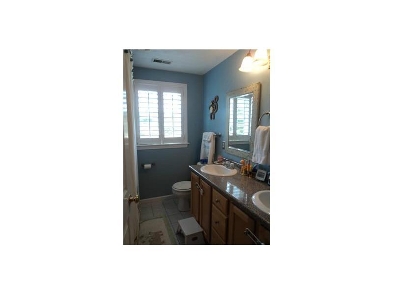 8 Windsong Road Cumberland, RI 02864 - Photo 12 of 20 Bathroom.
