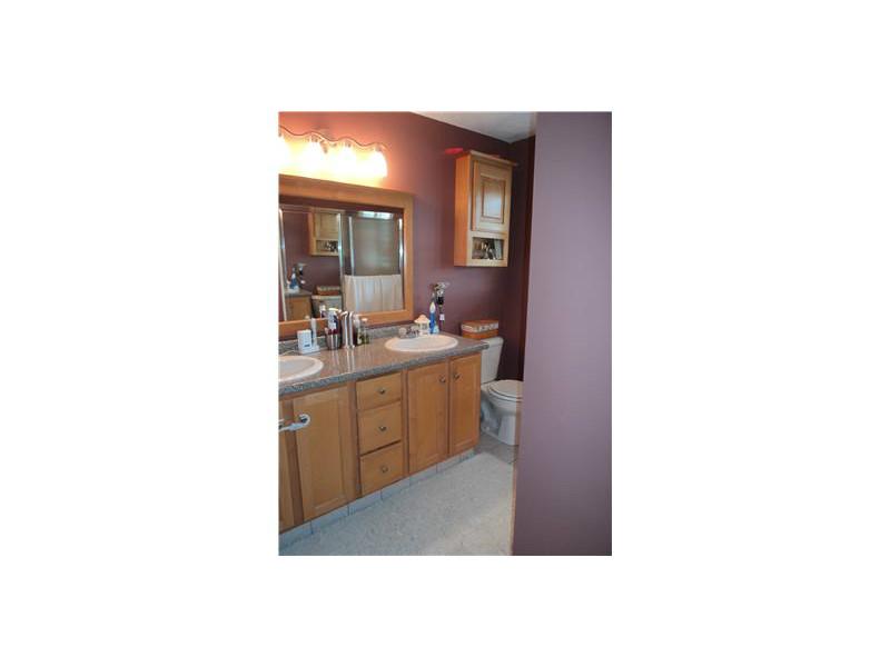 8 Windsong Road Cumberland, RI 02864 - Photo 9 of 20 Bathroom.