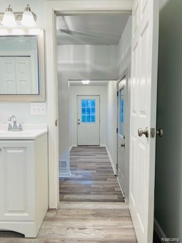 7735 Rider Road Imlay City, MI 48444 - Photo 17 of 35