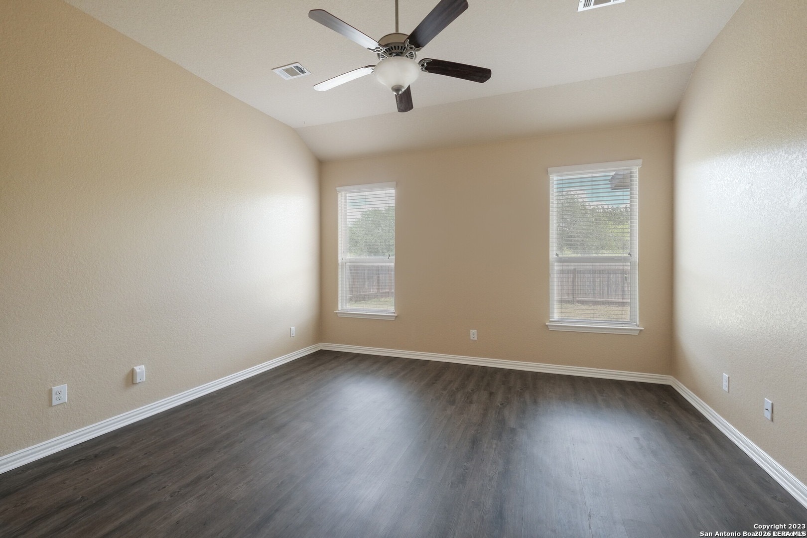 212 Campfire Way Cibolo, TX 78108 - Photo 15 of 18