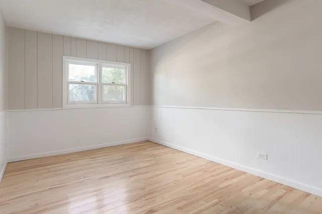 $405,000 | 7924 Westview Lane, Woodridge, IL 60517