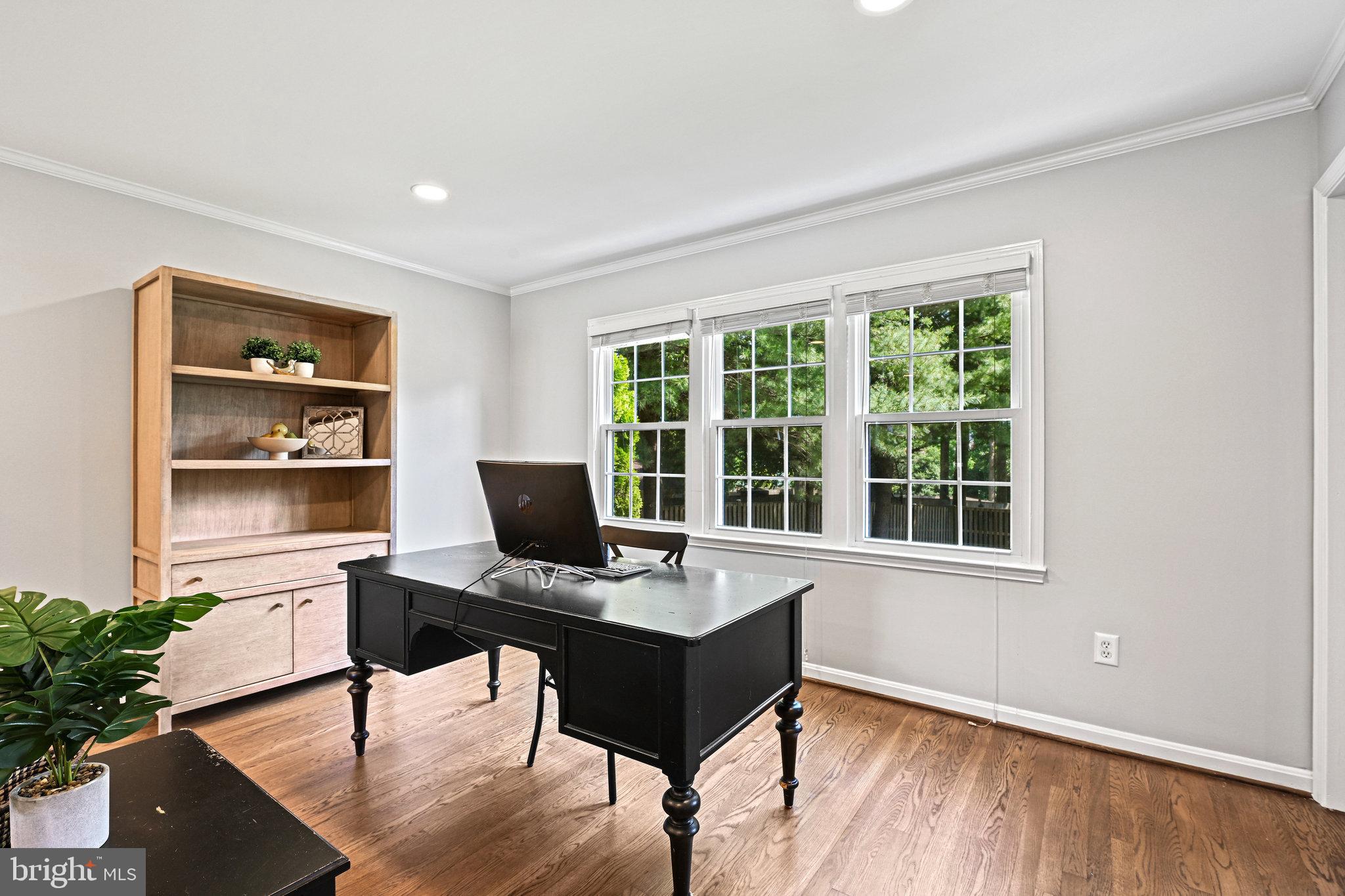 7729 Falstaff Road McLean, VA 22102 - Photo 14 of 73 Gallery Image 14