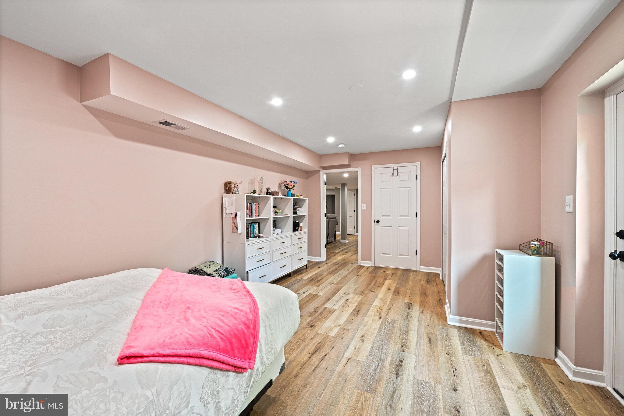 7729 Falstaff Road McLean, VA 22102 - Photo 60 of 73 Gallery Image 60