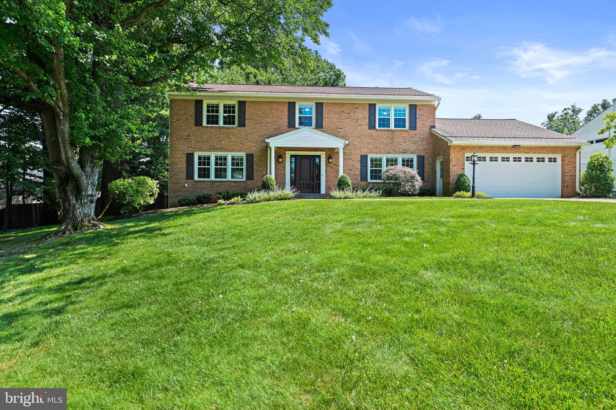 7729 Falstaff Road McLean, VA 22102 - Photo 8 of 73 Gallery Image 8