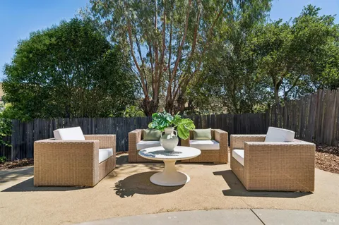 $2,595,000 | 748 Beechnut Court, San Rafael, CA 94903