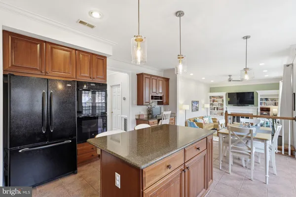 $850,000 | 23601 Founders Place, Damascus, MD 20872