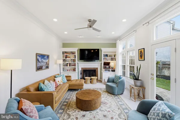 $850,000 | 23601 Founders Place, Damascus, MD 20872