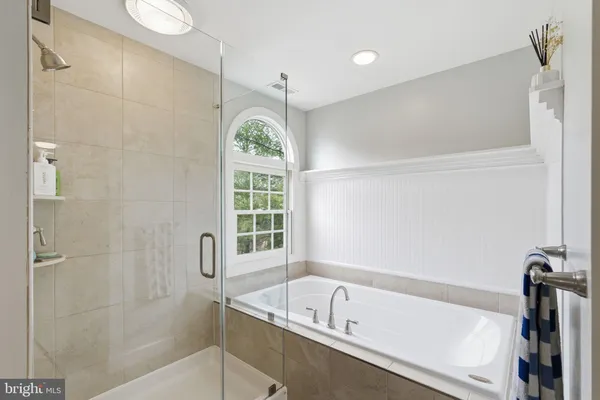 $850,000 | 23601 Founders Place, Damascus, MD 20872