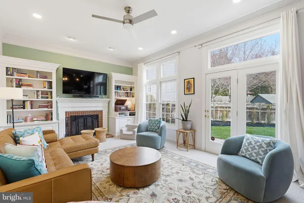 $850,000 | 23601 Founders Place, Damascus, MD 20872