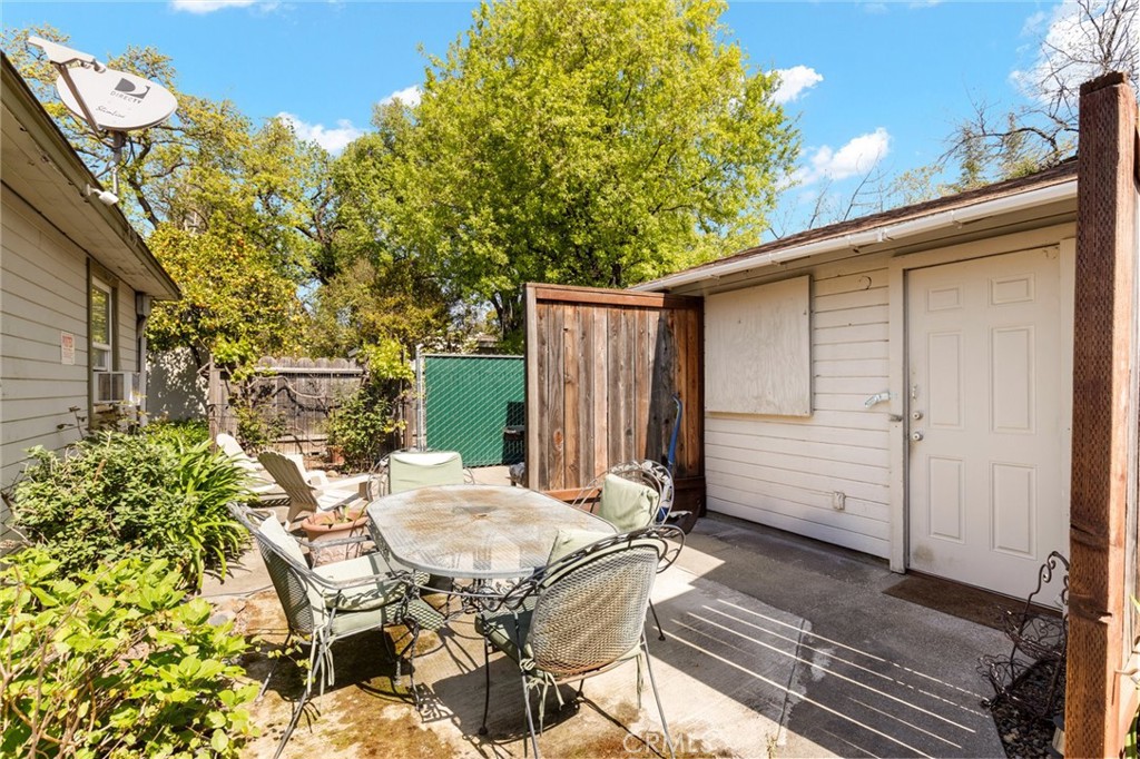 955 Normal Avenue Chico, CA 95928 - Photo 24 of 30 Patio between duplex and garage