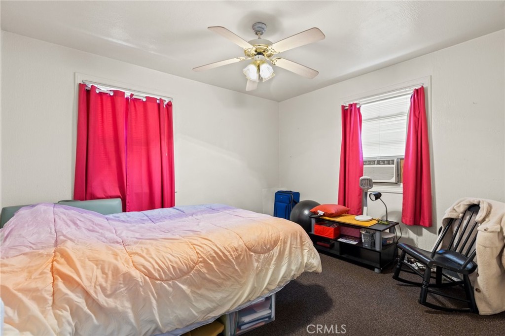 955 Normal Avenue Chico, CA 95928 - Photo 10 of 30 955 front bedroom