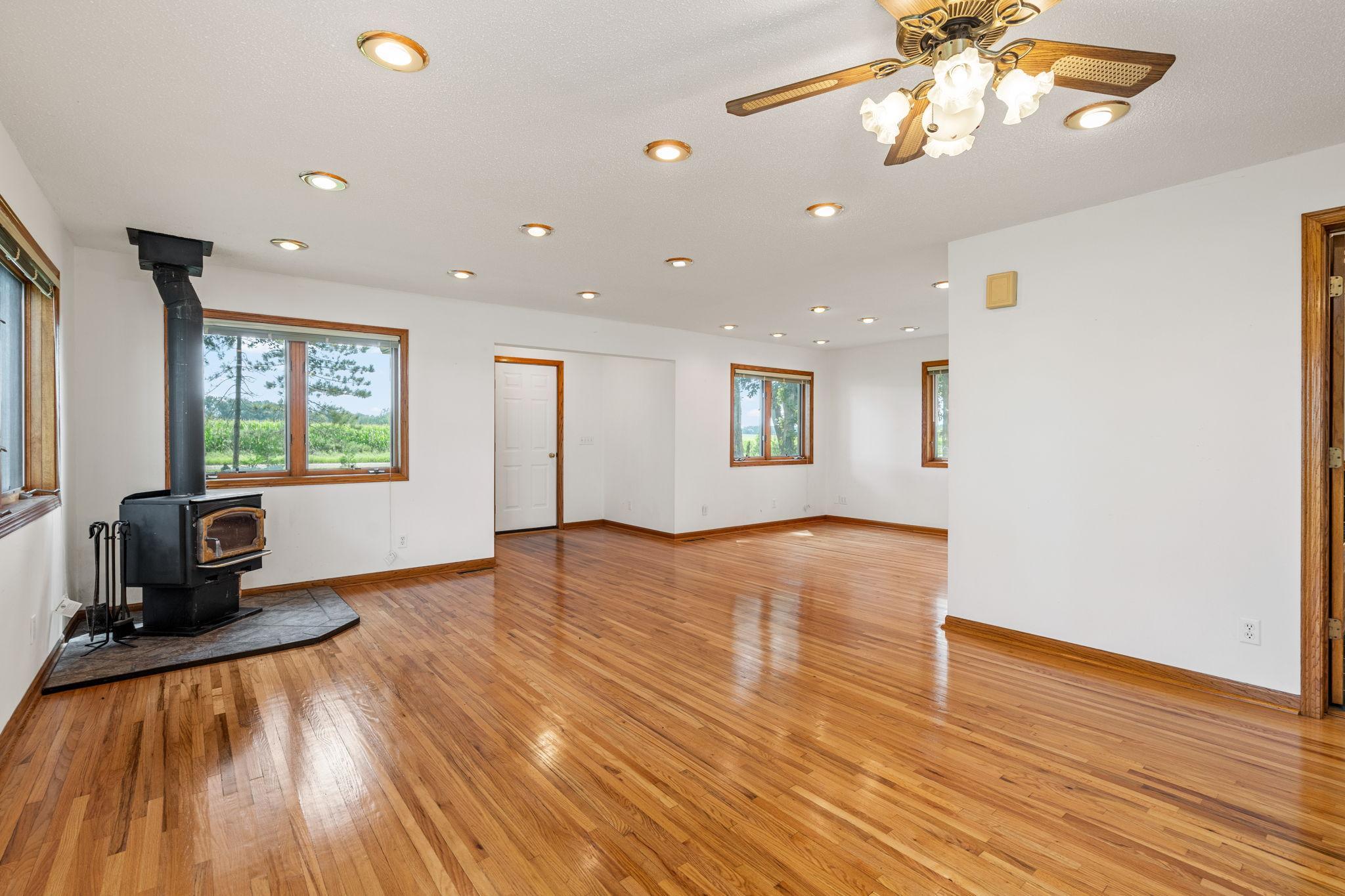 24975 Mower Freeborn Road Austin, MN 55912 - Photo 16 of 82 Gallery Image 16