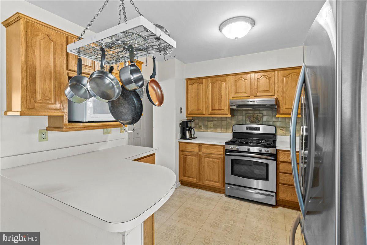 63 Estates Road Pine Hill, NJ 08021 - Photo 10 of 46 Kitchen