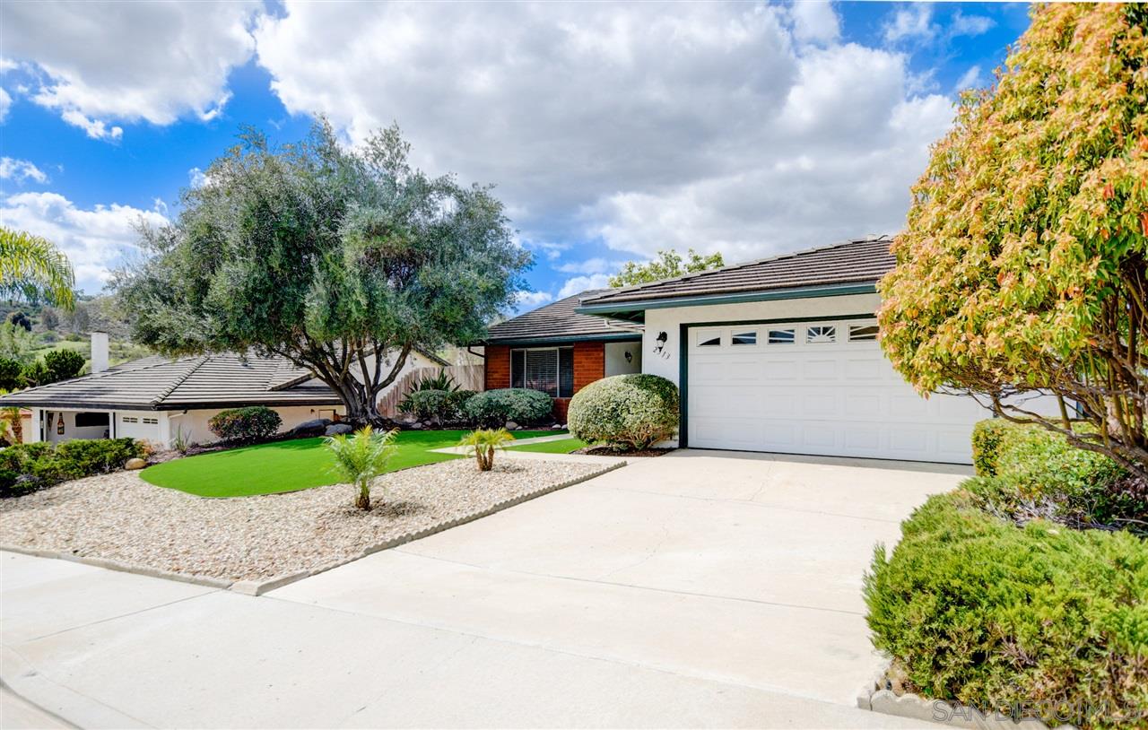 2513 Windmill View Road El Cajon, CA 92020 - Photo 3 of 25 Drought tolerant landscaping. Easy Maintenance!