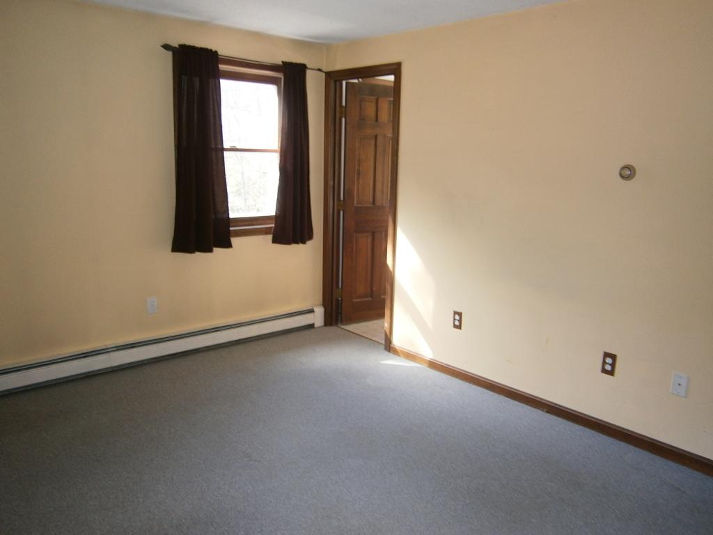 460 Royalston Road Fitzwilliam, NH 03447 - Photo 12 of 24
