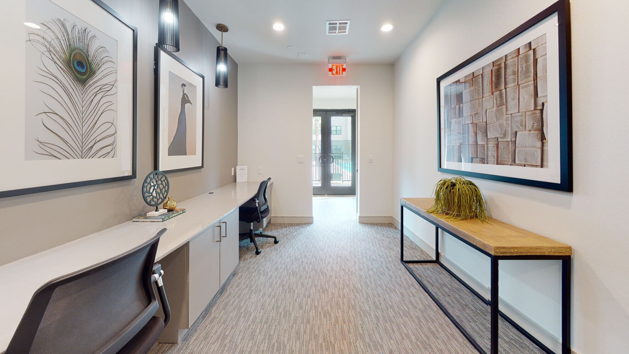 1148 Silber Road, Unit 8301 Houston, TX 77055 - Photo 28 of 36 a hallway with a large mirror on a dresser