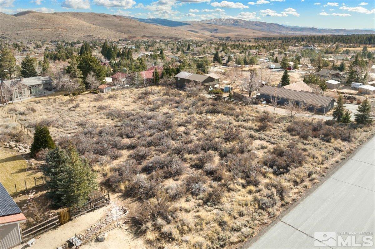 5585 Goldenrod Drive Reno, NV 89511 - Photo 9 of 15 Photo 9