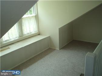 1089 North Common Road Camden, NJ 08104 - Photo 9 of 9
