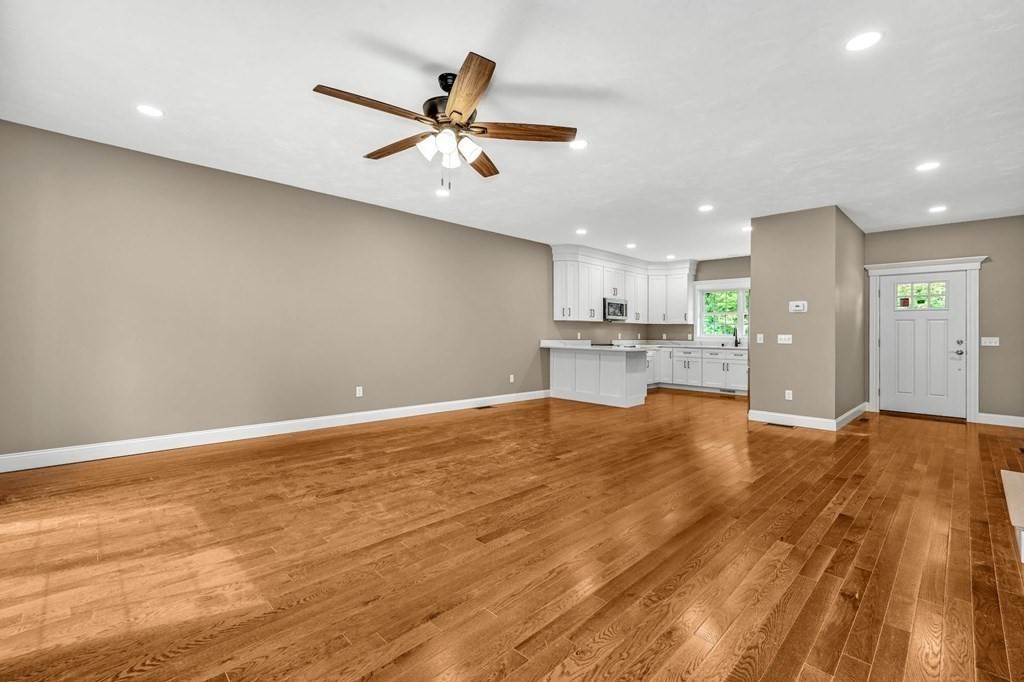 33 Sutton Road, Unit A Millbury, MA 01527 - Photo 13 of 42 Gallery Image 13