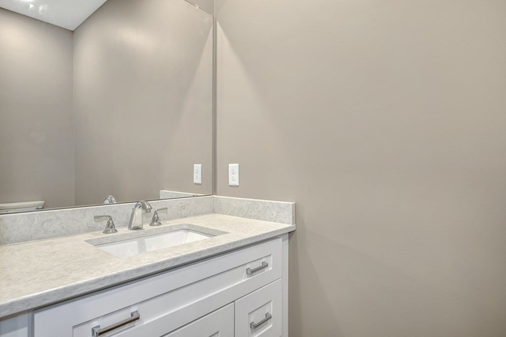 33 Sutton Road, Unit A Millbury, MA 01527 - Photo 15 of 42 Gallery Image 15