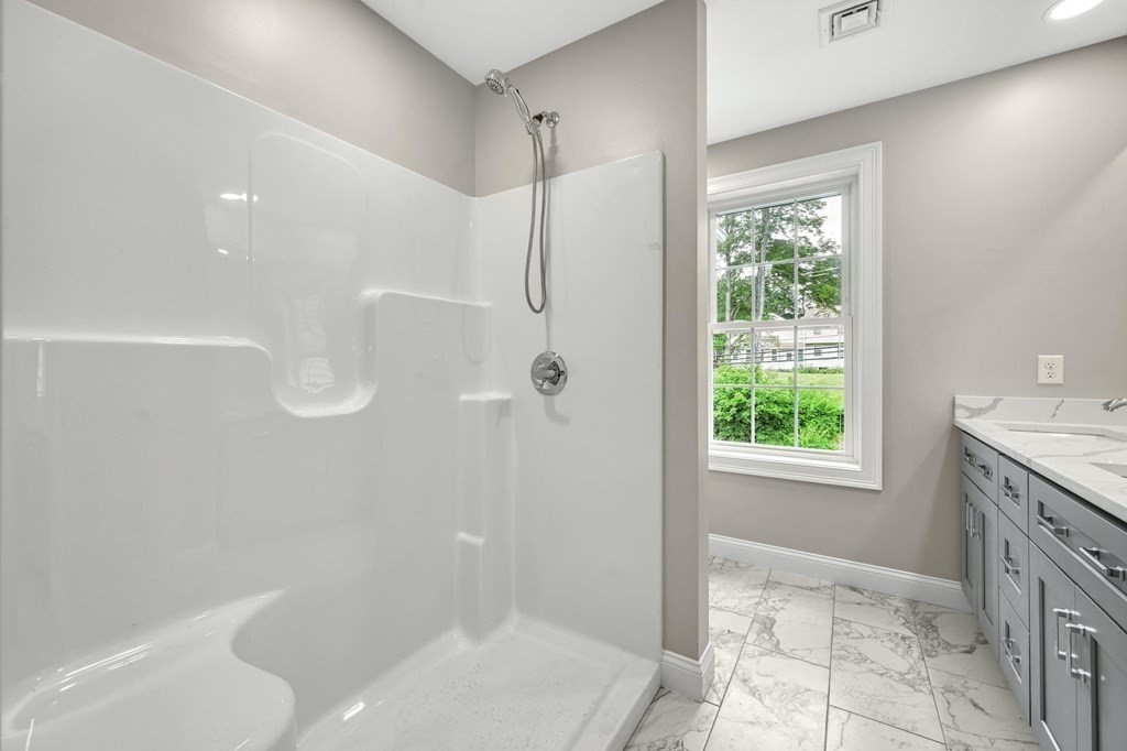 33 Sutton Road, Unit A Millbury, MA 01527 - Photo 22 of 42 Gallery Image 22