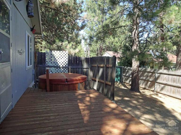 19046 Shoshone Road Bend, OR 97702 - Photo 10 of 18 Additional Photo